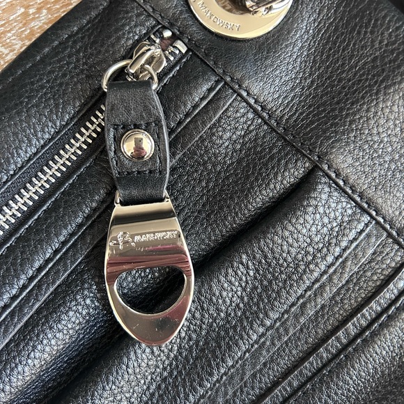 B Makowsky leather handbags, Black Shoulder Bag - Picture 4 of 7